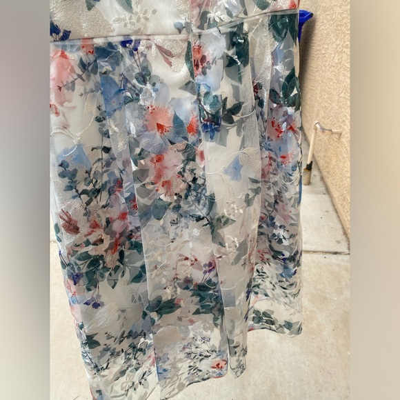 Adrianna Papell Women's Floral Printed Veiled Dress Size 8. NWT - Picture 10 of 14